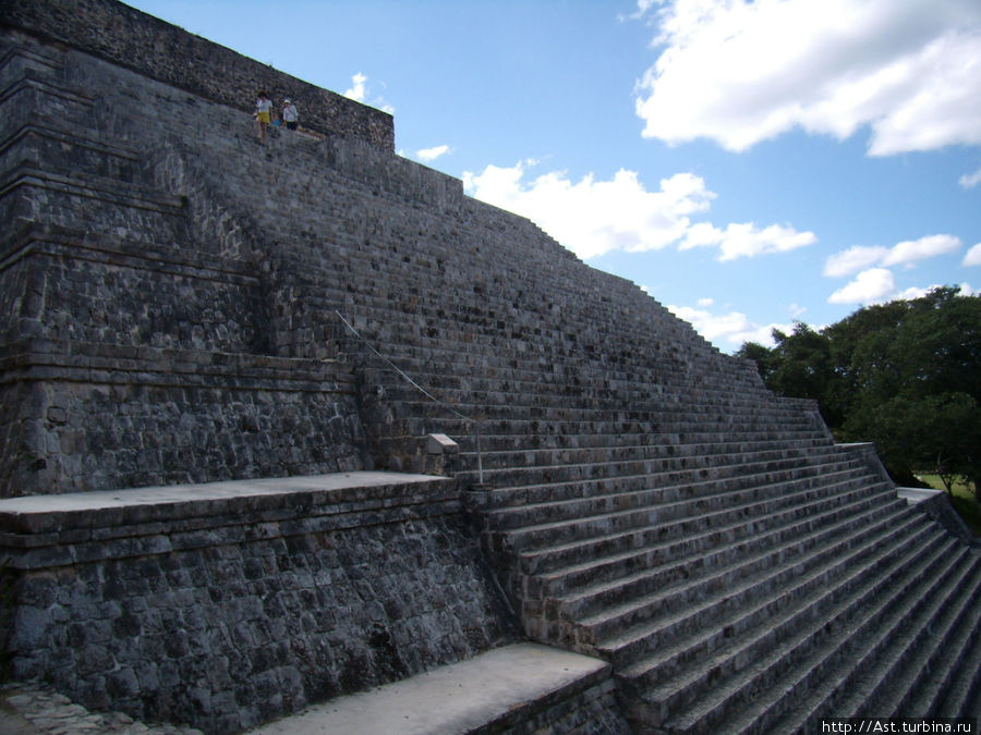 Ушмаль: правители, колдуны, карлики и прочая нечисть Ушмаль, Мексика