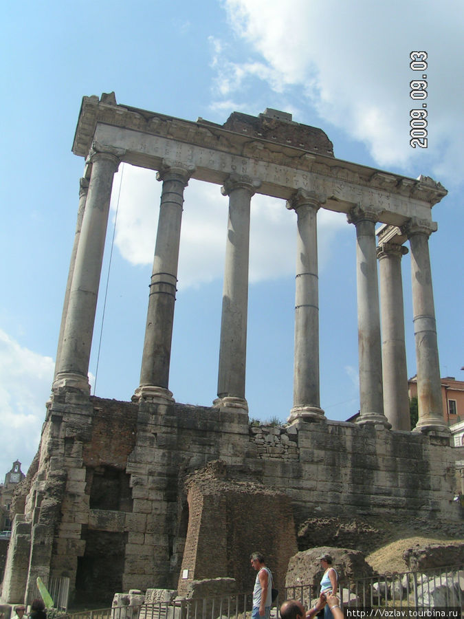 Колонны храма Рим, Италия