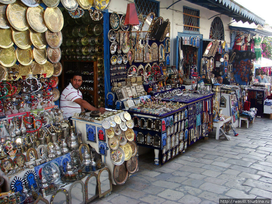 Торговый ряд. Сиди-Бу-Саид, Тунис