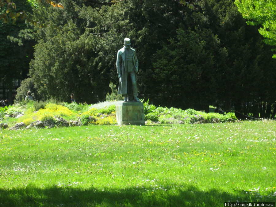 Дворцовый парк Вена, Австрия Дворцовый парк Вена, Австрия