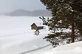 Озеро Масельгское. Вид с горушки от зимних домиков.