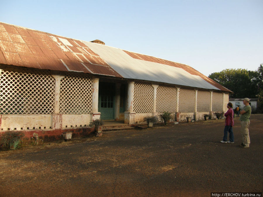 Особняк губернатора и дом приёмов Далаба, Гвинея