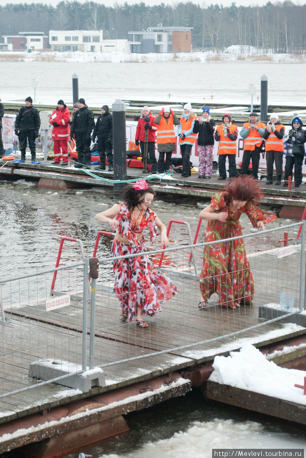 Театрализованные выступления на воде Тукумсский район, Латвия