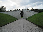 Монумент памяти войсковым частям, участвовавшим в Великой Отечественной Войне