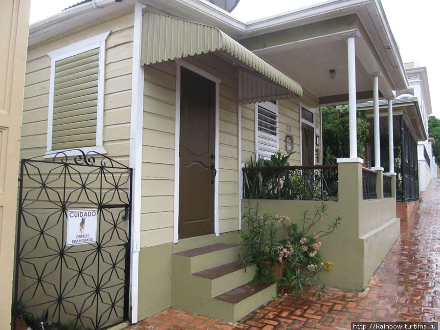 Ливень в Сан-Жермане Сан-Жерман, Пуэрто-Рико Ливень в Сан-Жермане Сан-Жерман, Пуэрто-Рико