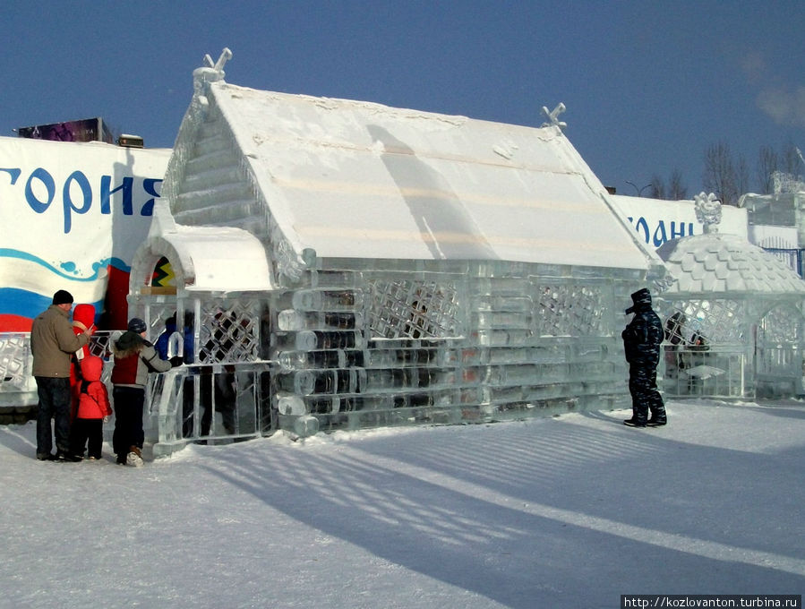 Очередь в ледяной дом. Очередь в ледяной дом.