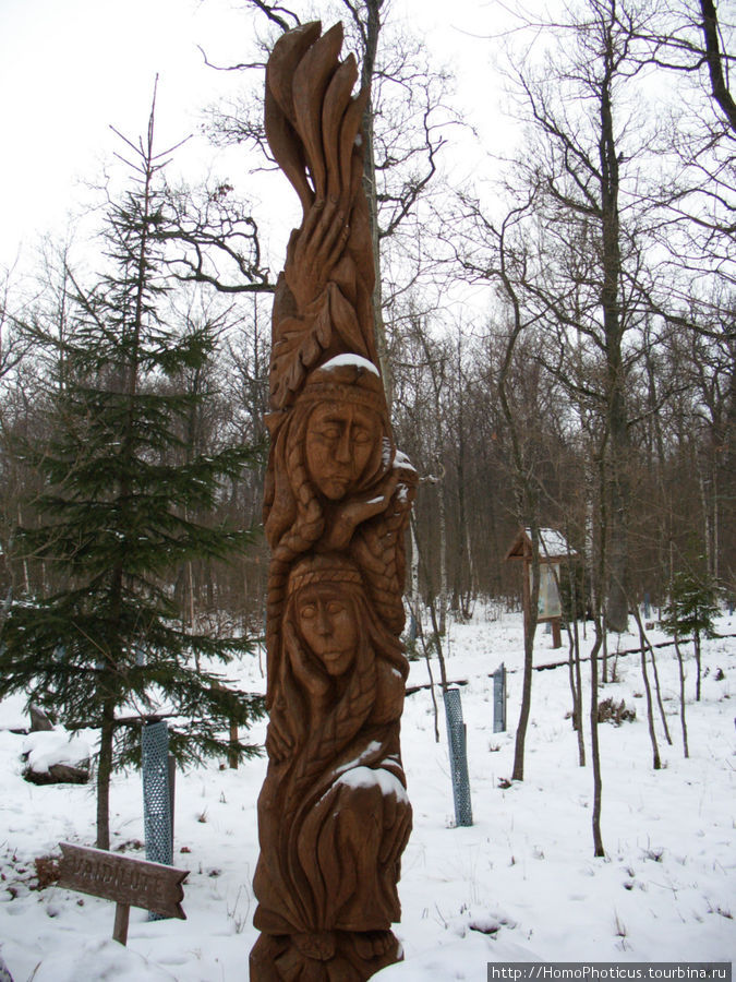 Кернаве и языческие идолы Вильнюсский уезд, Литва