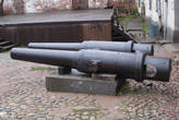 Пушки в стенах Выборгского замка