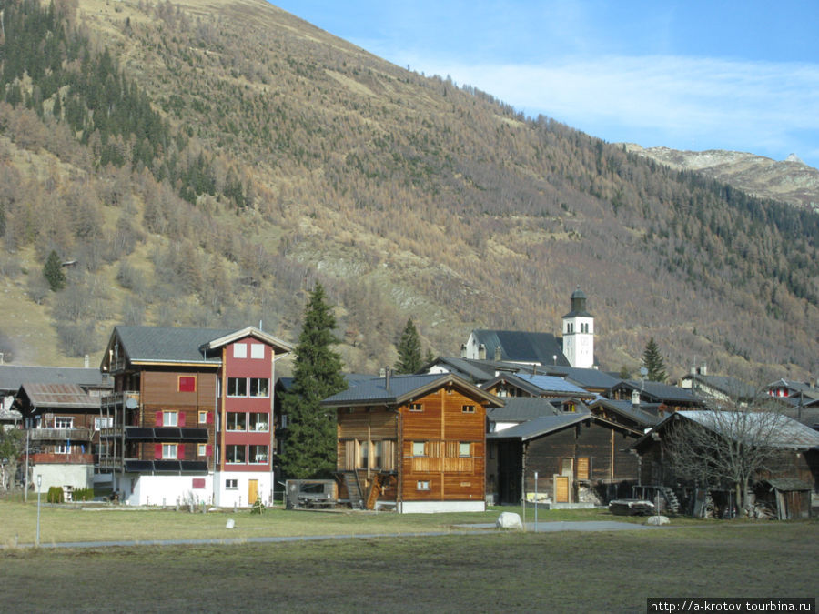 деревни в горах Швейцарии Бриг, Швейцария