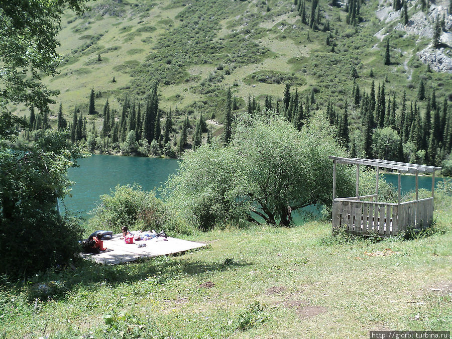 Место для пикника. Кольсайские Озера Национальный Парк, Казахстан