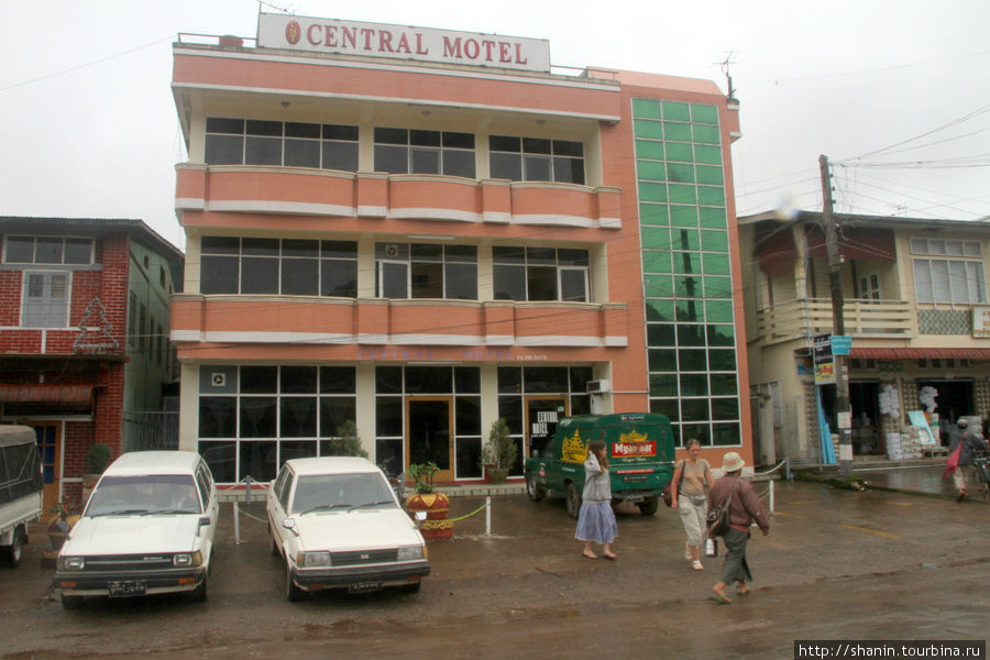 Central motel — гостиница в Кало Штат Шан, Мьянма