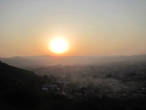 Джайпур, утро восход солнца на холме у храма Ганеши