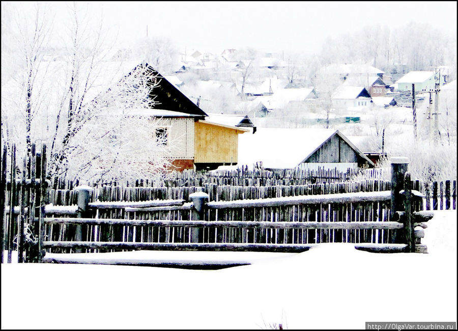 Морозное утро удмуртского села Лудорвай, Россия