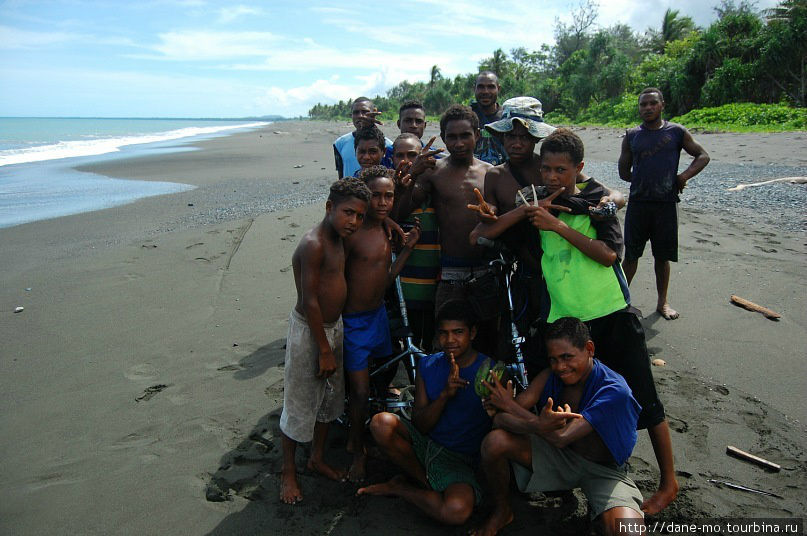 Помощники Папуа-Новая Гвинея