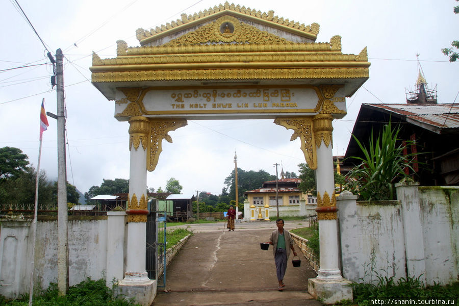 Монастырь в Кало Штат Шан, Мьянма