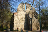Развалины монастыря 13 века