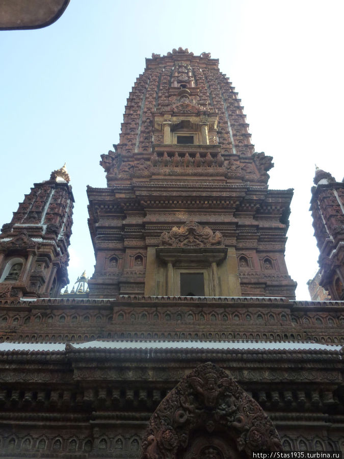 Патан. Храм Махабудха ( храм тысячи Будд ). Патан (Лалитпур), Непал