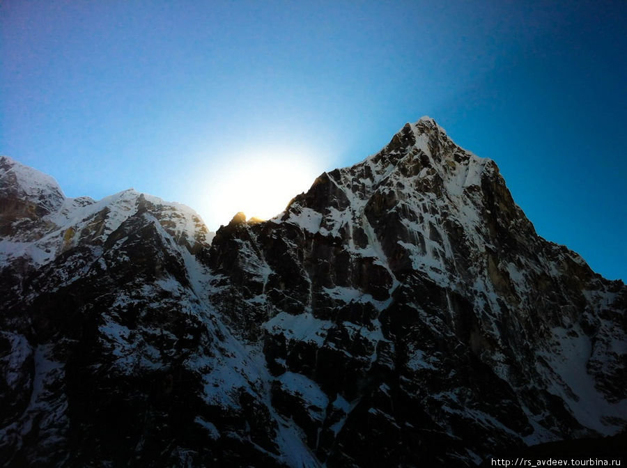 На пути к манящему Эвересту. Гора Эверест (8848м), Непал