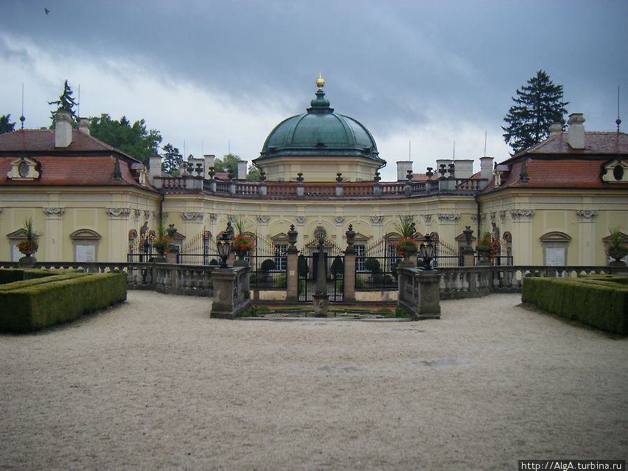 Дворец Бухловице Словакия