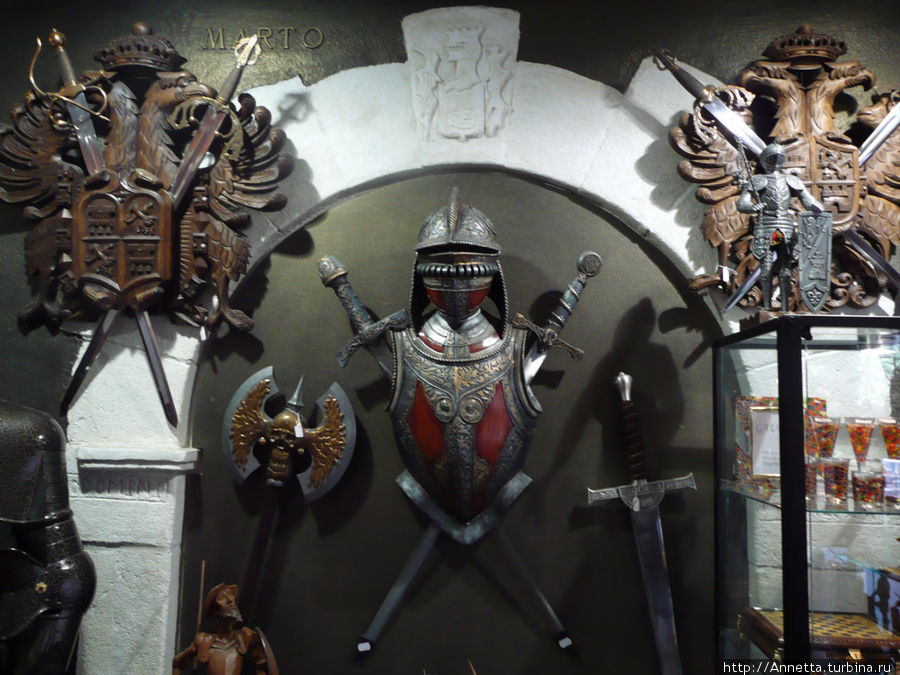 Доспехи испанских рыцарей Санта-Сусанна, Испания