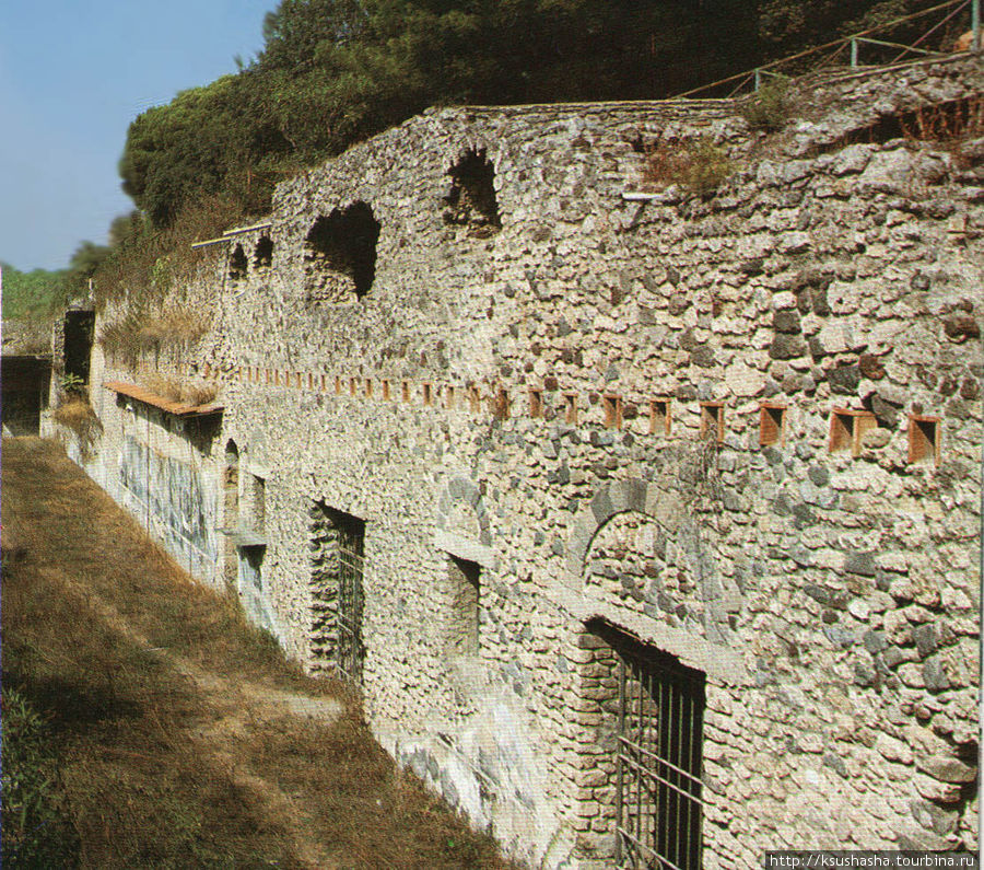 Загородная вилла у Морских ворот Помпеи, Италия