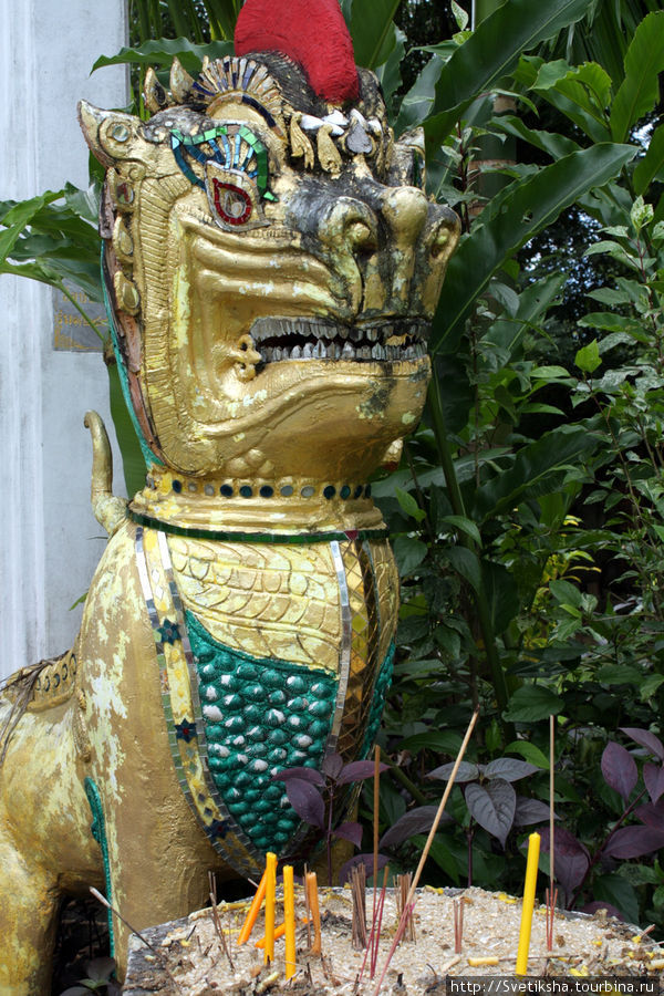 Ват Клонг Прао - монастырь на острове Ко-Чанг Остров Чанг, Таиланд
