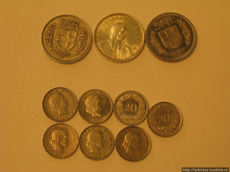 вот монеты разных лет.

Да, 5 франков = 165 рублей, супердорогая монета! Базель, Швейцария