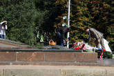 Вечный огонь перед памятникам жертвам Гражданской войны в Вогограде