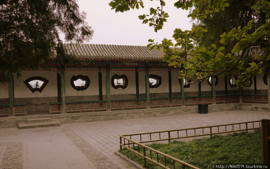 Летний императорский дворец Ихэюань. Пекин, Китай