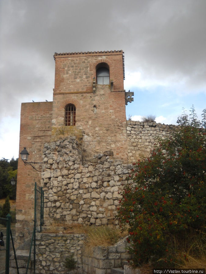 Крепостная башня Бургос, Испания