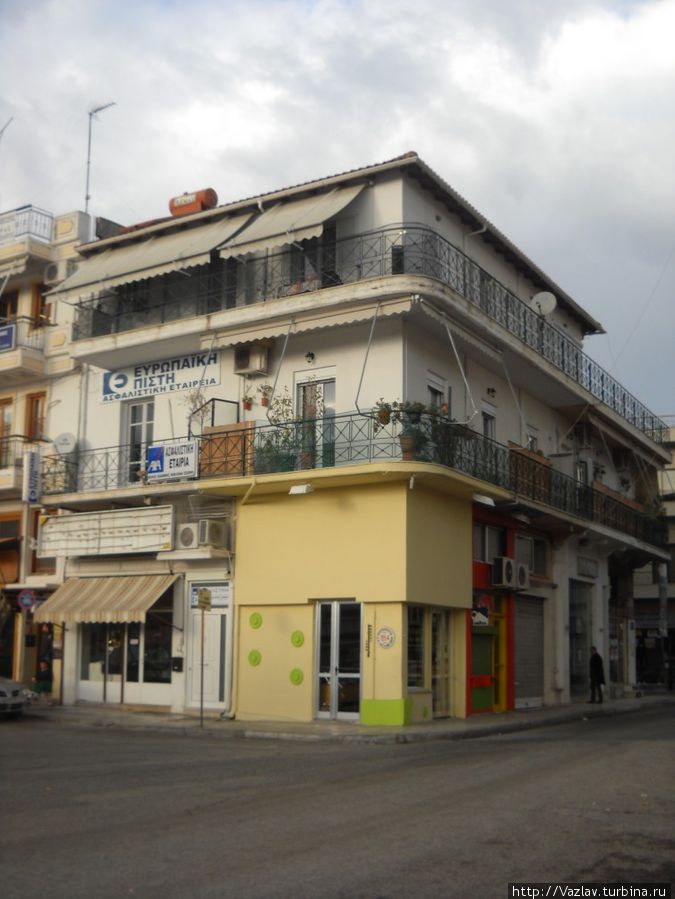 Уголок Уголок