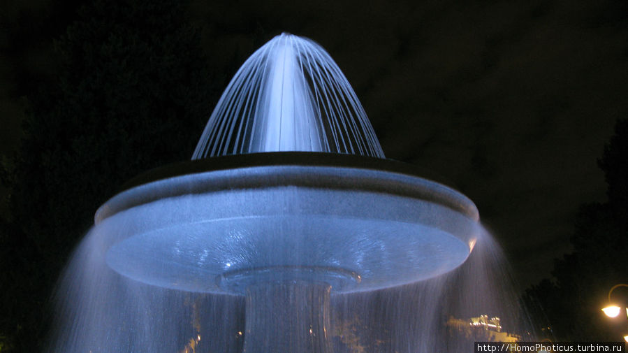 На площади фонтанов Баку, Азербайджан