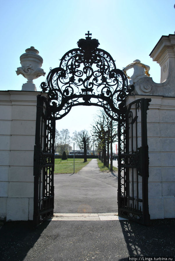 Апрель. Бельведер Вена, Австрия Апрель. Бельведер Вена, Австрия