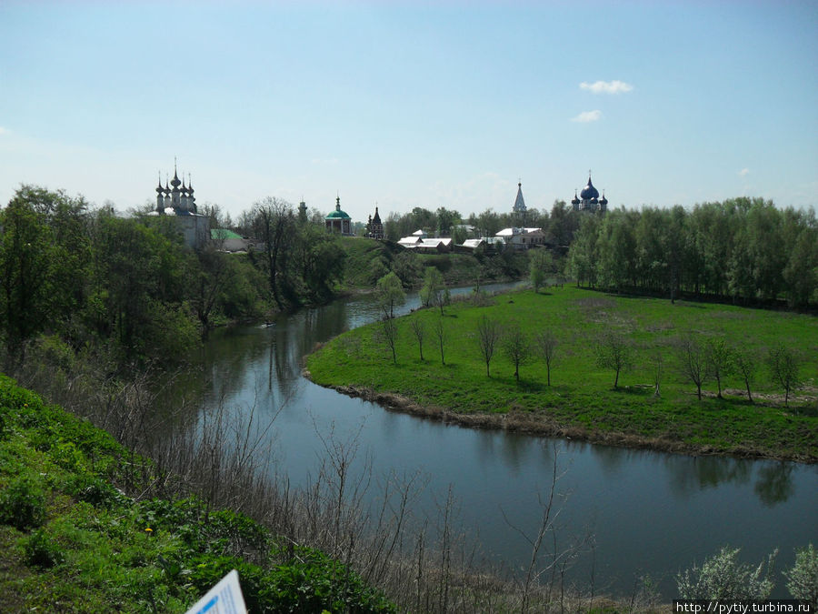Суздаль. Май 2012. Суздаль, Россия Суздаль. Май 2012. Суздаль, Россия