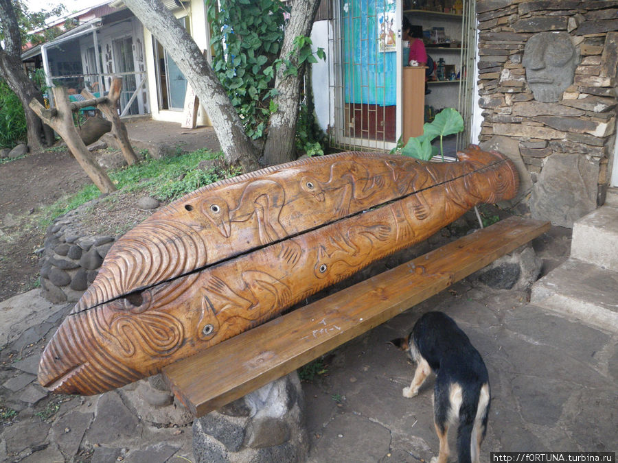 Деревенская жизнь столицы Ханга-Роа, остров Пасхи, Чили