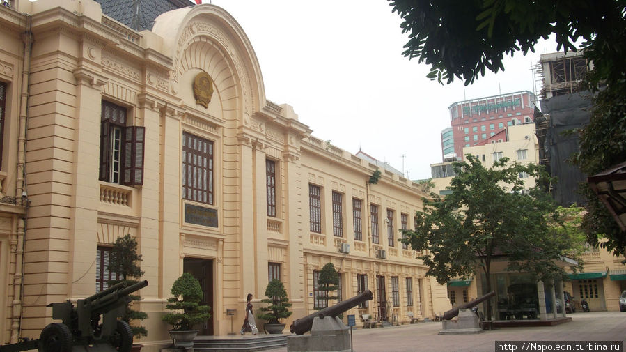 Исторический музей Ханой, Вьетнам