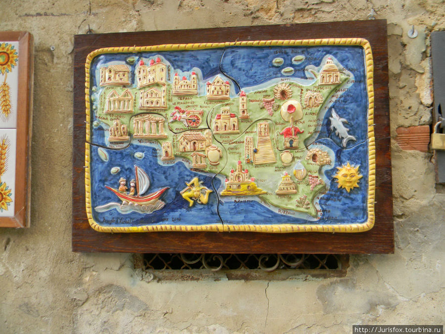 Керамическая карта Сицилии Кальтаджироне, Италия