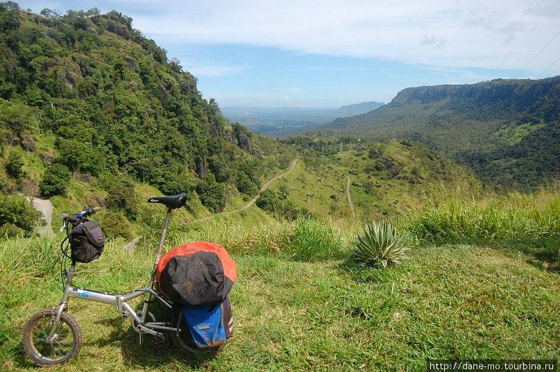 Дорога из Согери (рядом с началом тропы Кокода) в Порт Морсби Папуа-Новая Гвинея
