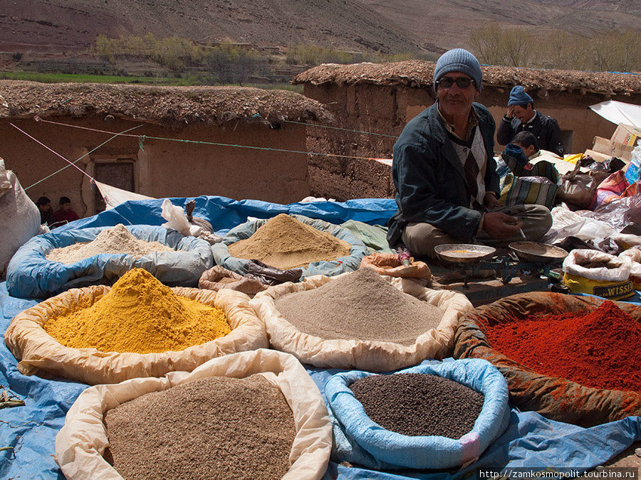 Торговец специями Область Тадла-Азилаль, Марокко