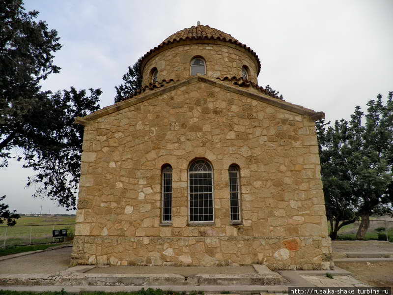 Монастырь Святого Варнавы Давлос, Турецкая Республика Северного Кипра