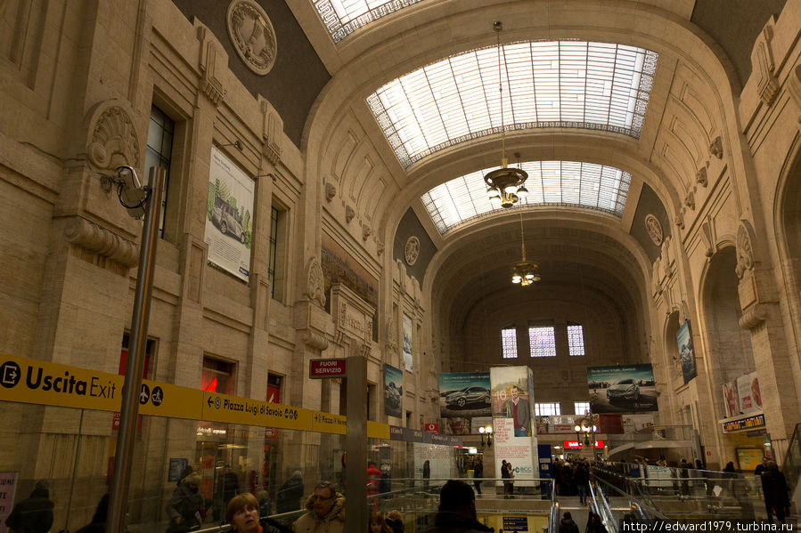 Центральный ж/д вокзал Милан, Италия