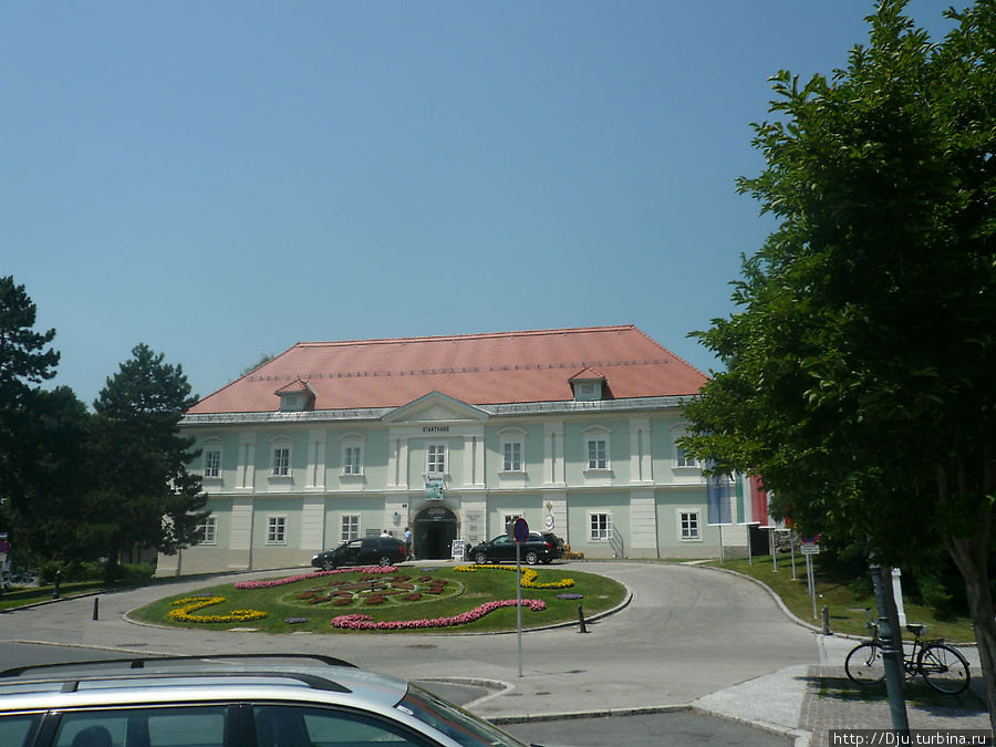 Taunchaus-выстовочный зал Клагенфурт, Австрия