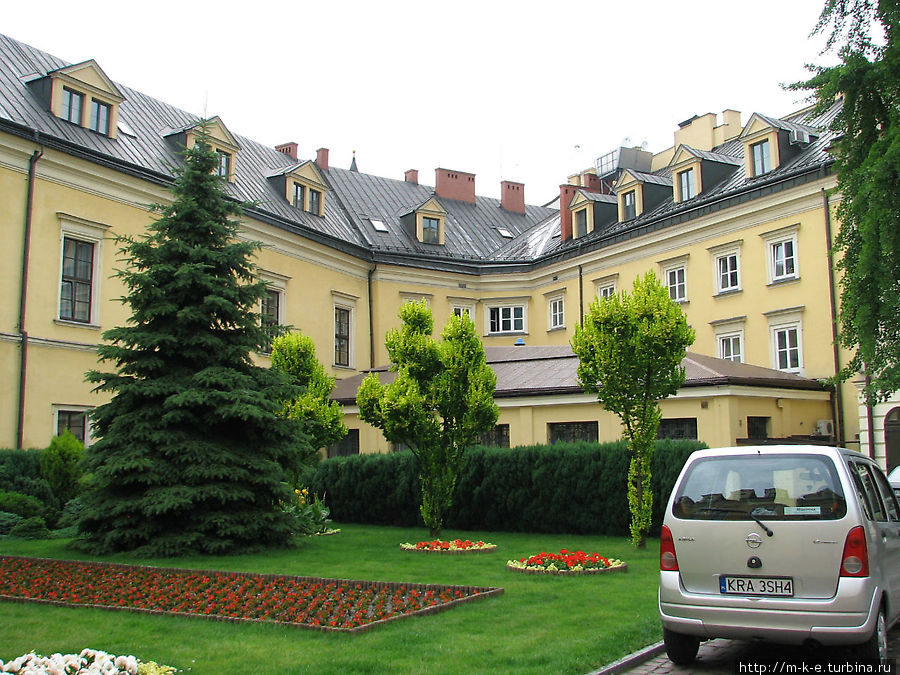 Внутренний двор Дома Епископов Краков, Польша