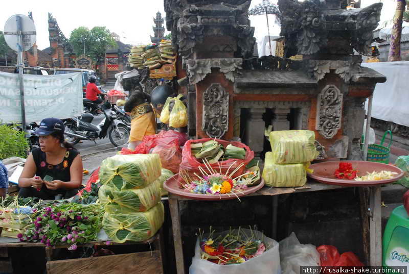 Религиозные традиции Бали Сайдмен, Индонезия
