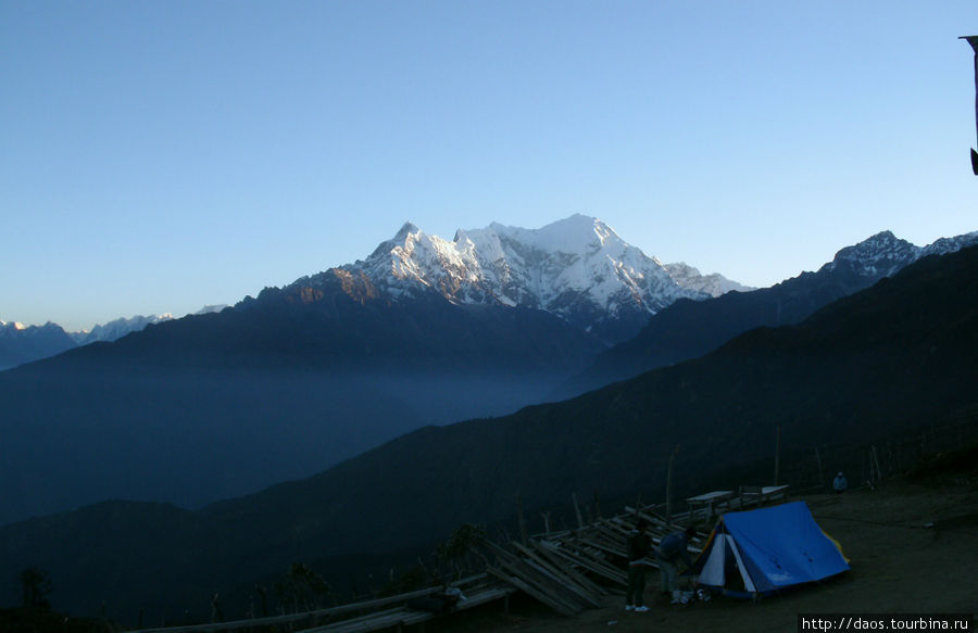 Лангтанг Лирунг Госайкунд, Непал