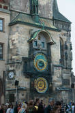 Знаменитые часы на ратуше