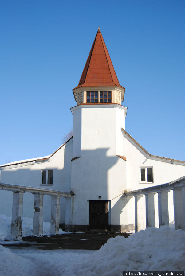 Храм Иоанна Богослова. 1932 г. Возвращен РПЦ в 1992 году.