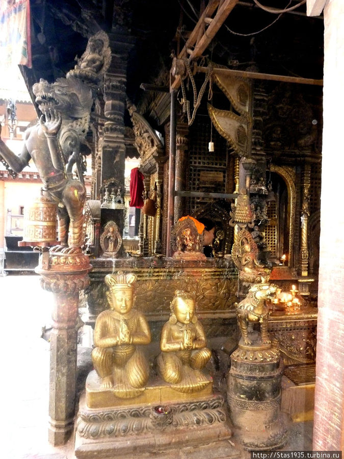 Патан.  Храм Махавихар. Патан (Лалитпур), Непал
