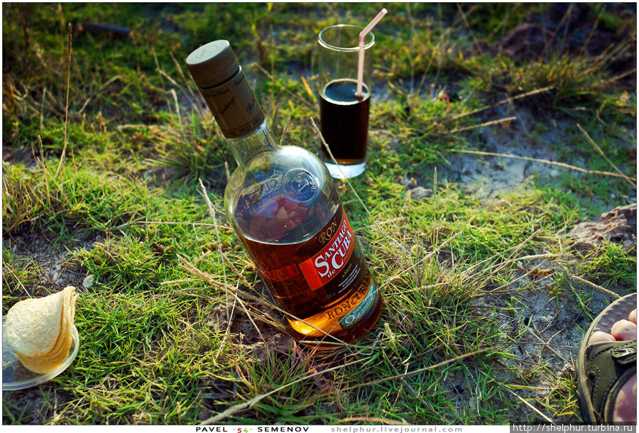 Самый вкусный ром. 6 летний Santiago De Cuba. Бутылка о,7 стоит на русские деньги 210 рублей Самый вкусный ром. 6 летний Santiago De Cuba. Бутылка о,7 стоит на русские деньги 210 рублей