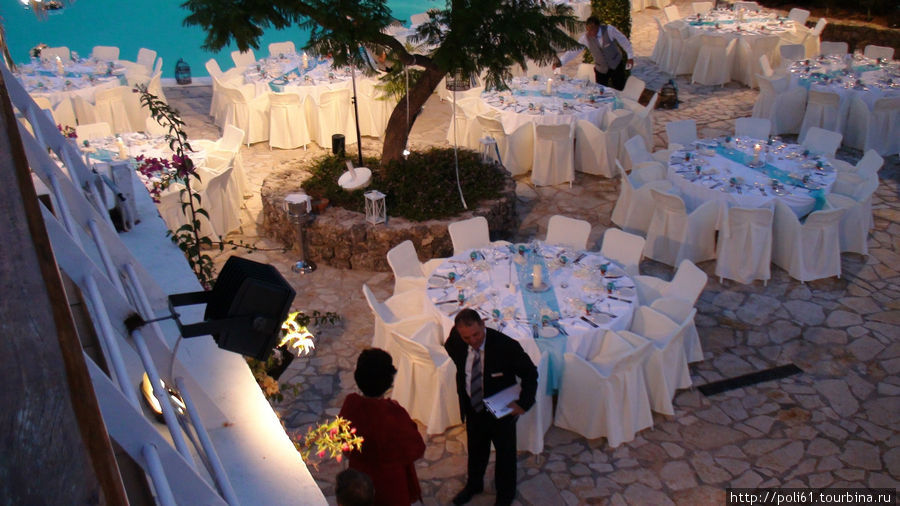 Подготовка свадьбы в отеле Марбелла на Корфу Остров Корфу, Греция